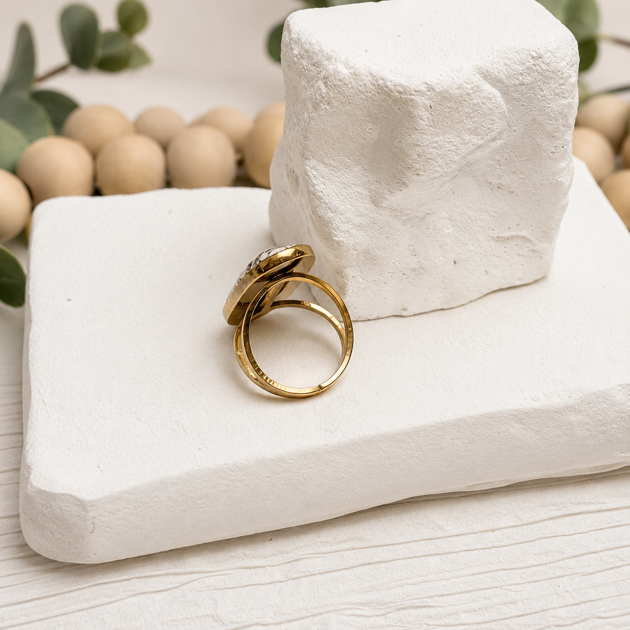 White & Black ring