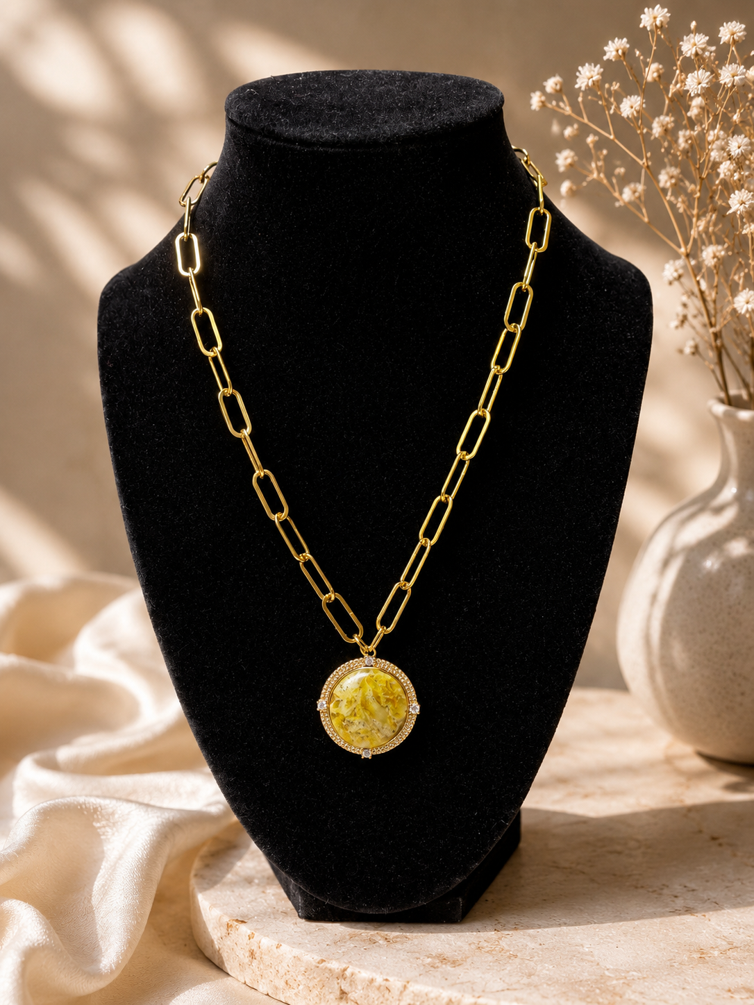 Sunlit Pendant