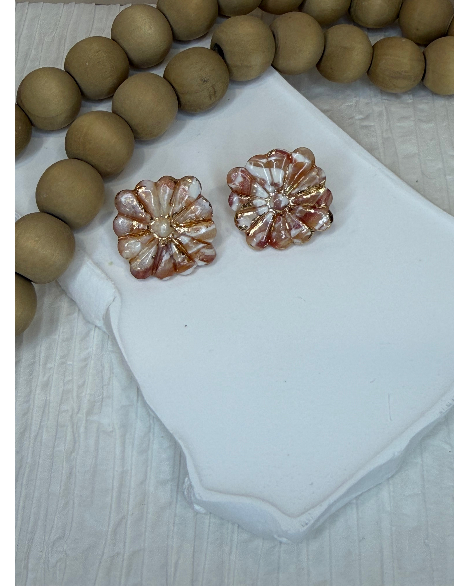 Fleur-pearlized blush and mauve